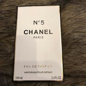 Chanel No 5